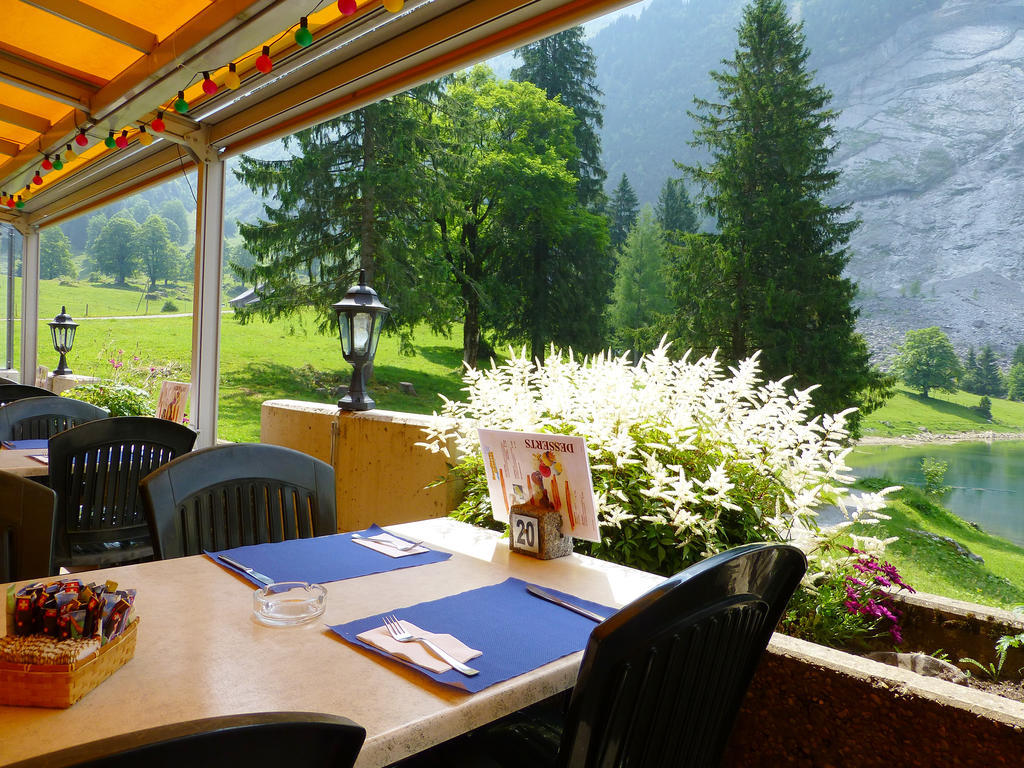 Berghotel Obersee Нефельс Экстерьер фото