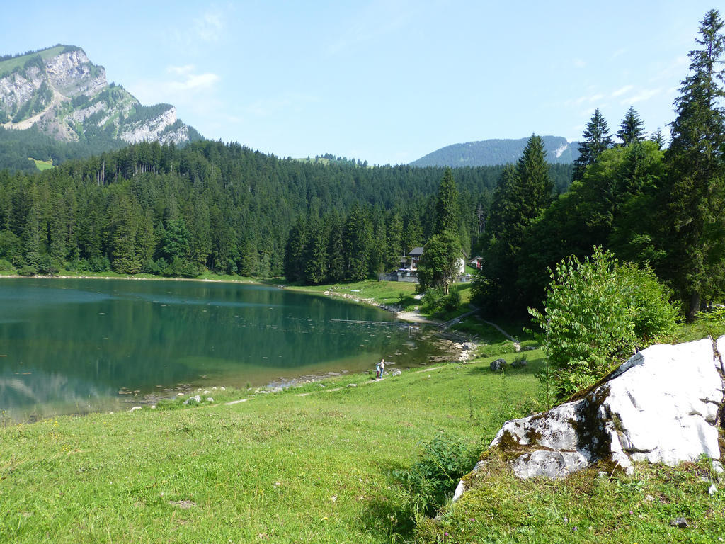 Berghotel Obersee Нефельс Экстерьер фото