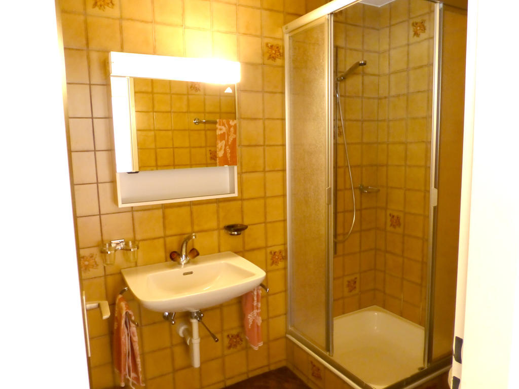 Berghotel Obersee Нефельс Номер фото